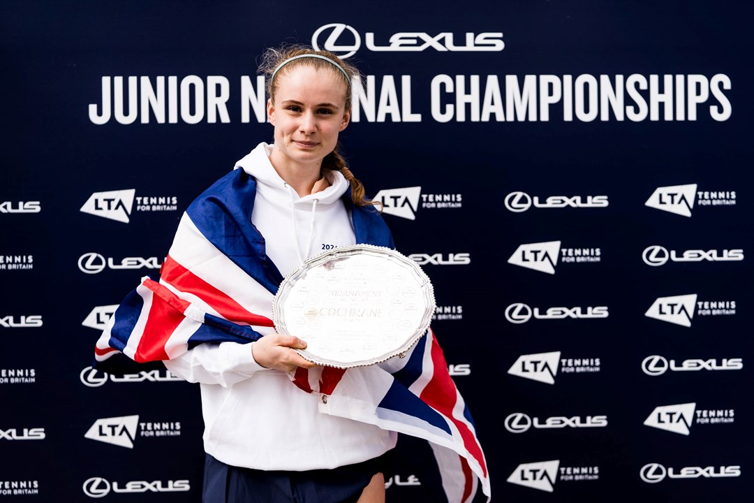 Hollie Smart holding the 16U Lexus Junior National Championships title in 2024