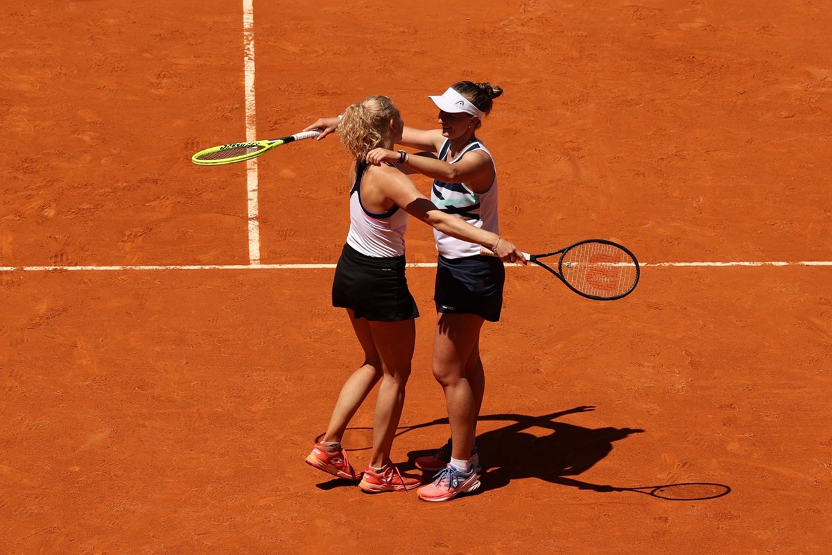 2021-Madrid-Open-womens-doubles.jpg