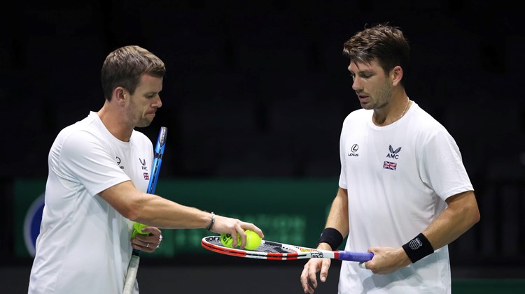 Leon Smith and Cam Norrie in Davis Cup training in Manchester