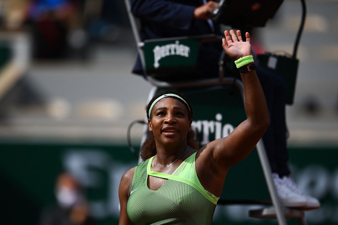 Serena Williams waving to the crowd