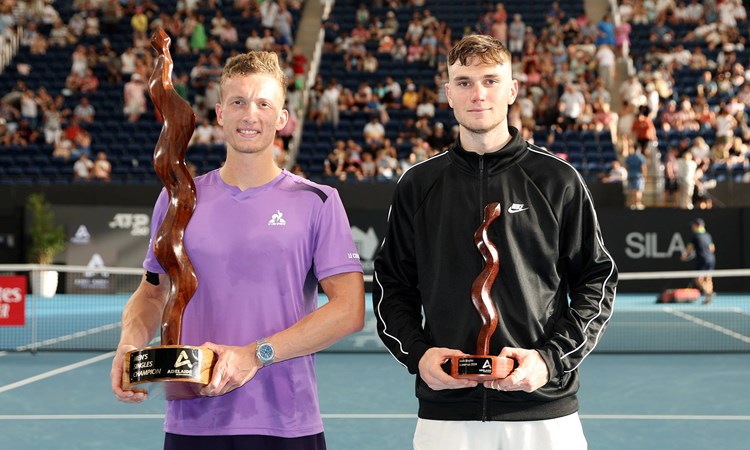 Jack Draper with his runner-up trophy at the Adelaide International with title-winner Jiri Lehecka