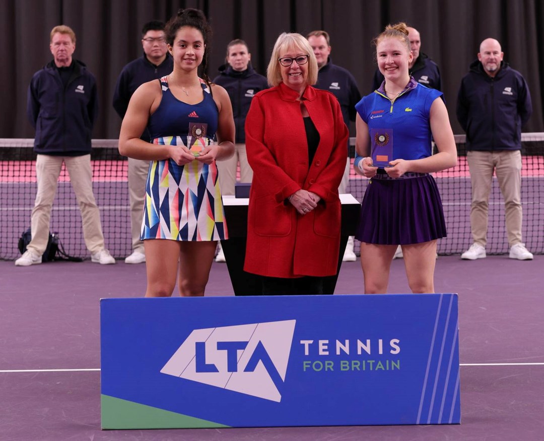 Eliz Maloney holding the runners-up trophy at W25 Loughborough