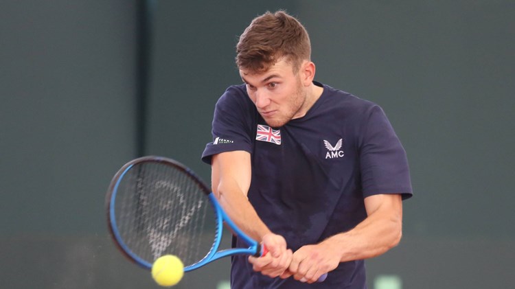 Jack Draper hitting a backhand in training at the Davis Cup Qualifier in Colombia