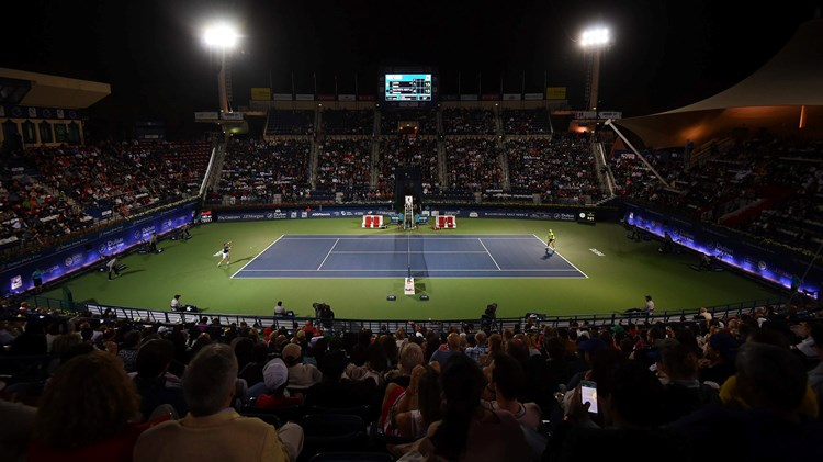 An image of a crowd looking onto court at the Dubai Duty Free Tennis Championships