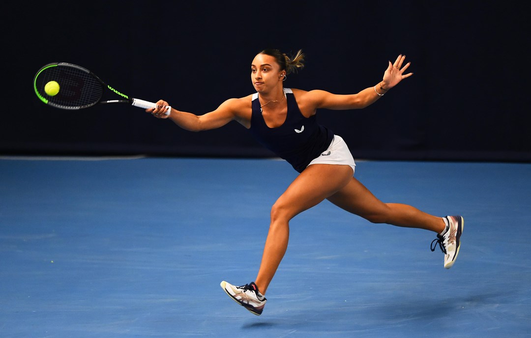 Eden Silva playing a forehand at the Battle of the Brits Premier League