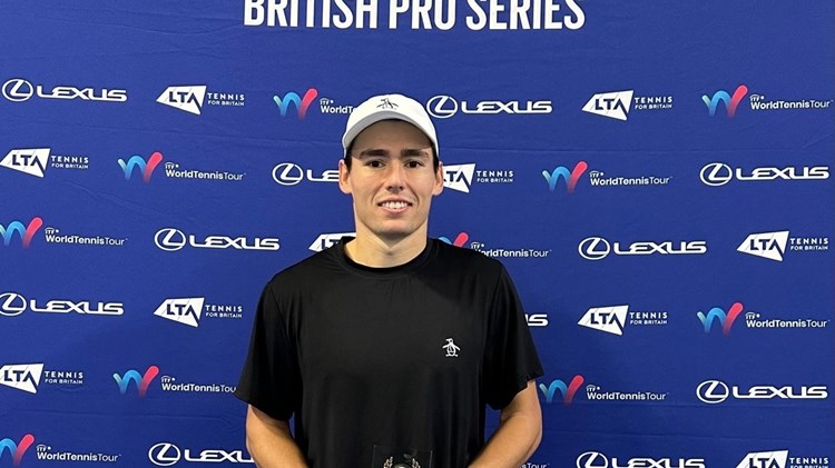 Broom’s fine form continues as Brit claims singles and doubles titles at Lexus British Pro Series Glasgow