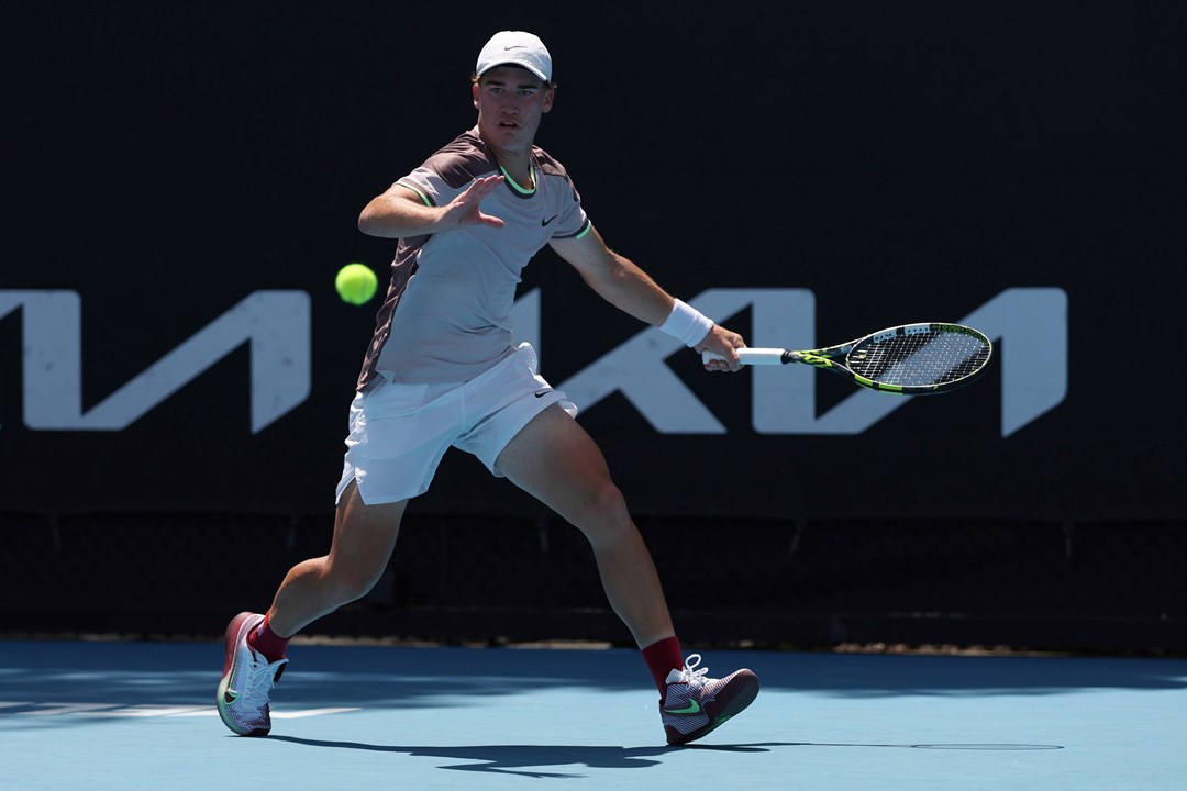 Viktor Frydrych i action at the Australain Open Juniors in 2024