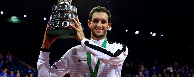 James Ward with the 2015 Davis Cup trophy