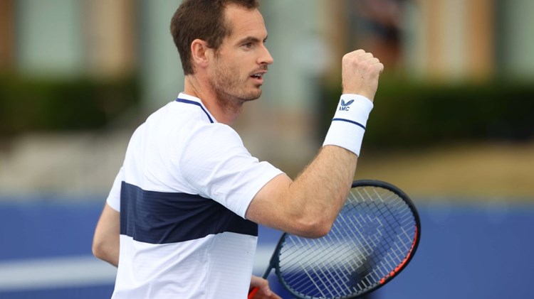 Andy Murray showing a fist pump after a winning tennis point