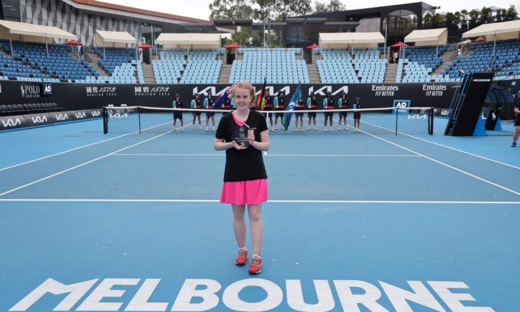 Anna McBride of Great Britain pictured during the trophy ceremony of the Women's Singles PwII Finals tourmament at the 2023 Australia Open