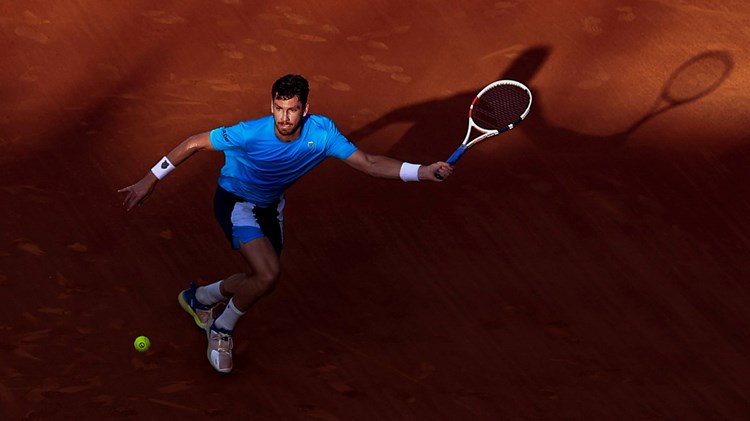 Cam Norrie stretching for a forehand in the semi-finals of the 2023 Rio Open