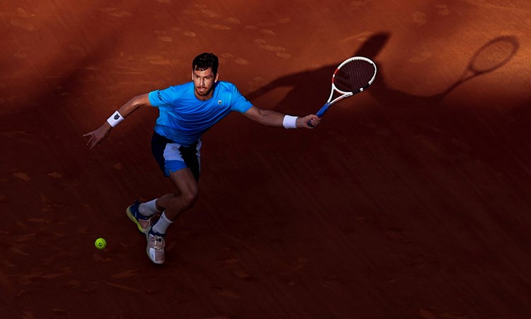 Cam Norrie stretching for a forehand in the semi-finals of the 2023 Rio Open