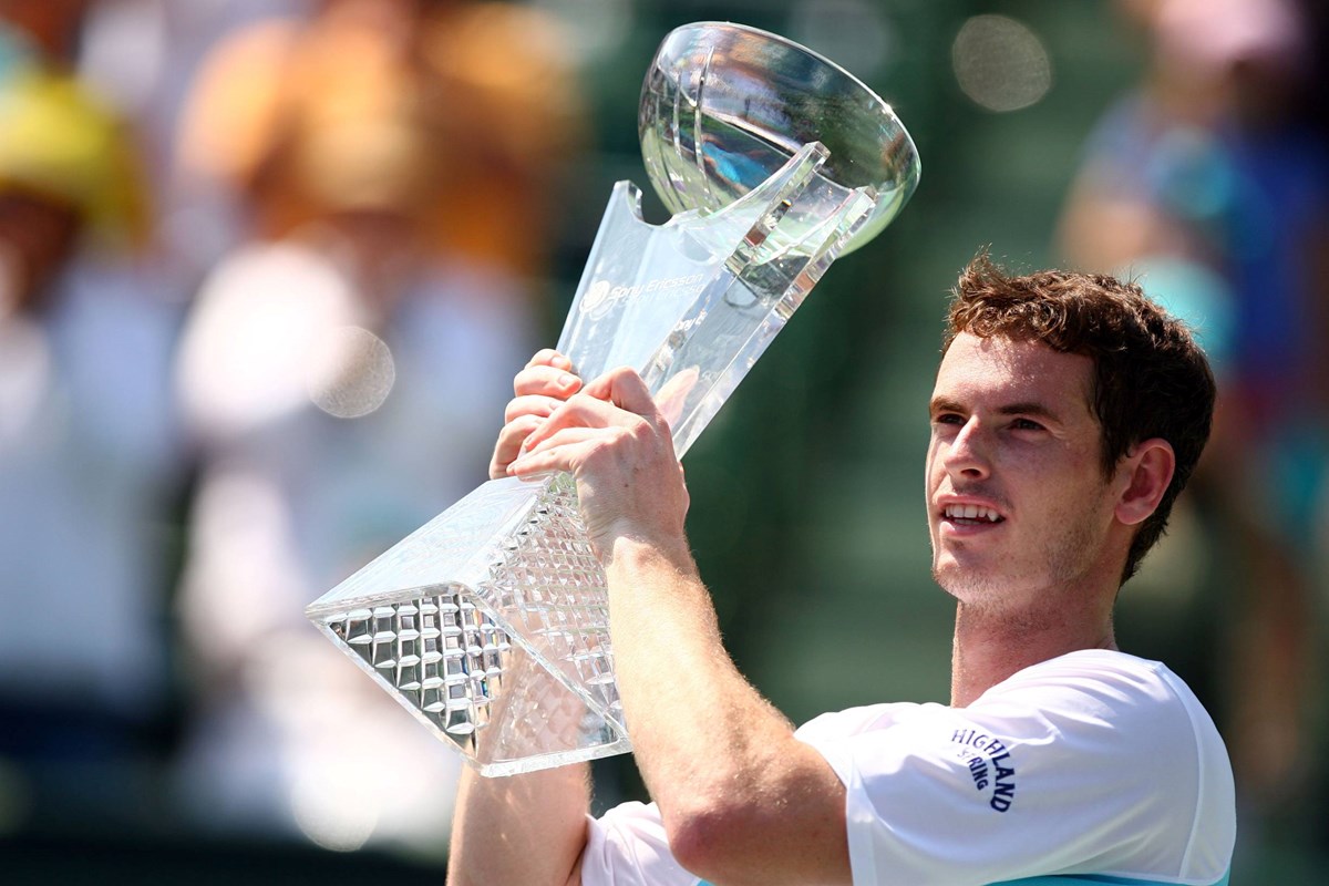 2009-Andy-Muray-Miami-Open-trophy.jpg