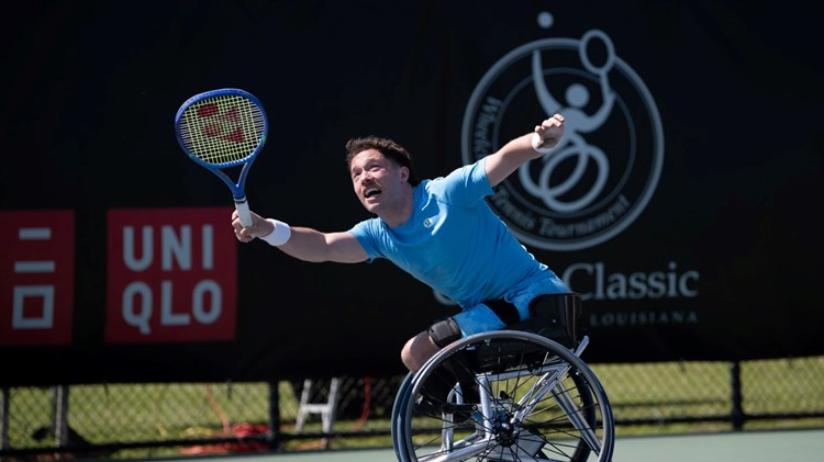 Alfie Hewett reaches for a forehand at the Cajun Classic