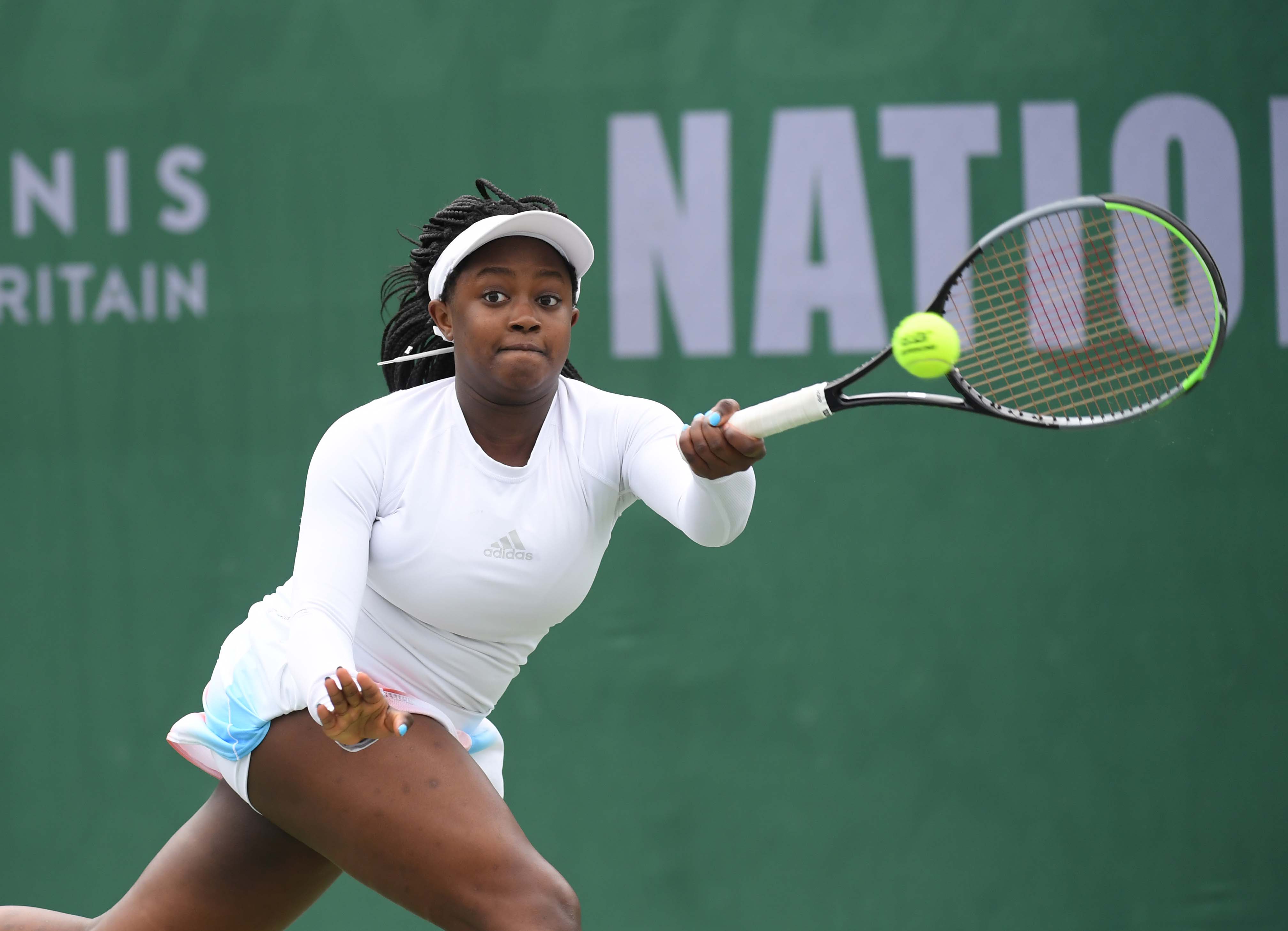 Hephzibah Oluwadare hits a forehand at the Junior Nationals