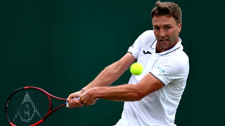 Liam Broady wins Miyazaki Challenger singles title