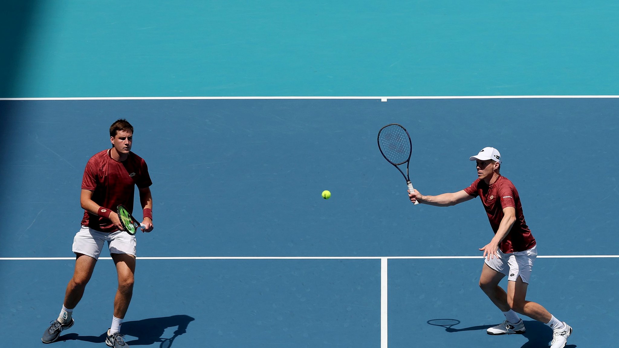 Henry Patten and Harri Heliovaara in action during the Miami Open final