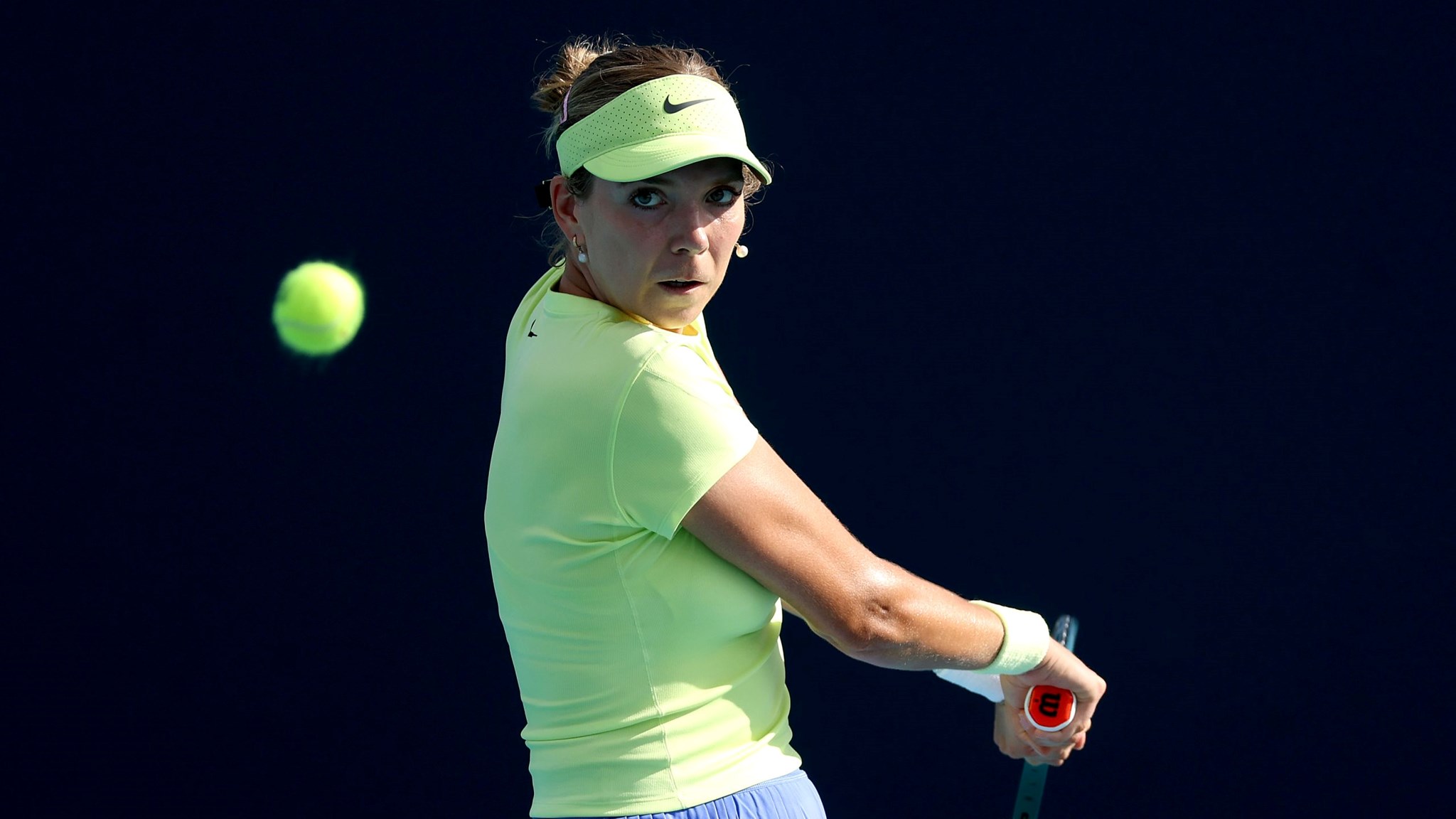Katie Boulter lines up a backhand in a third round match at the Miami Open