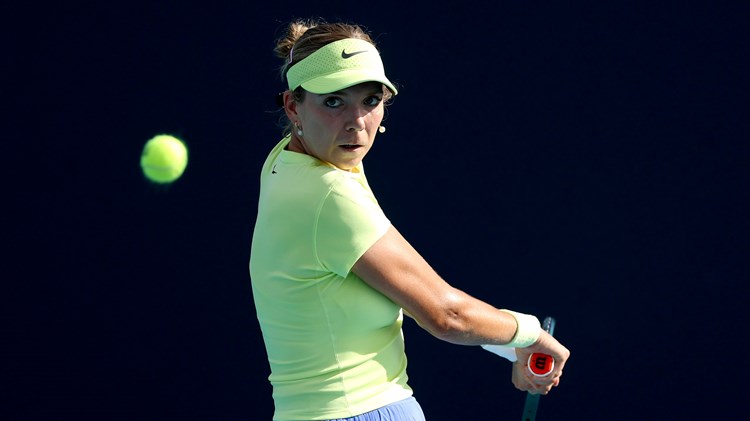 Katie Boulter lines up a backhand in a third round match at the Miami Open