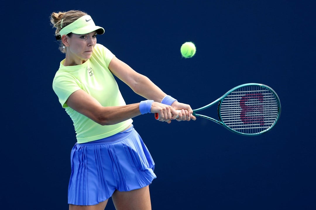 Katie Boulter hits a backhand in the second round of the Miami Open