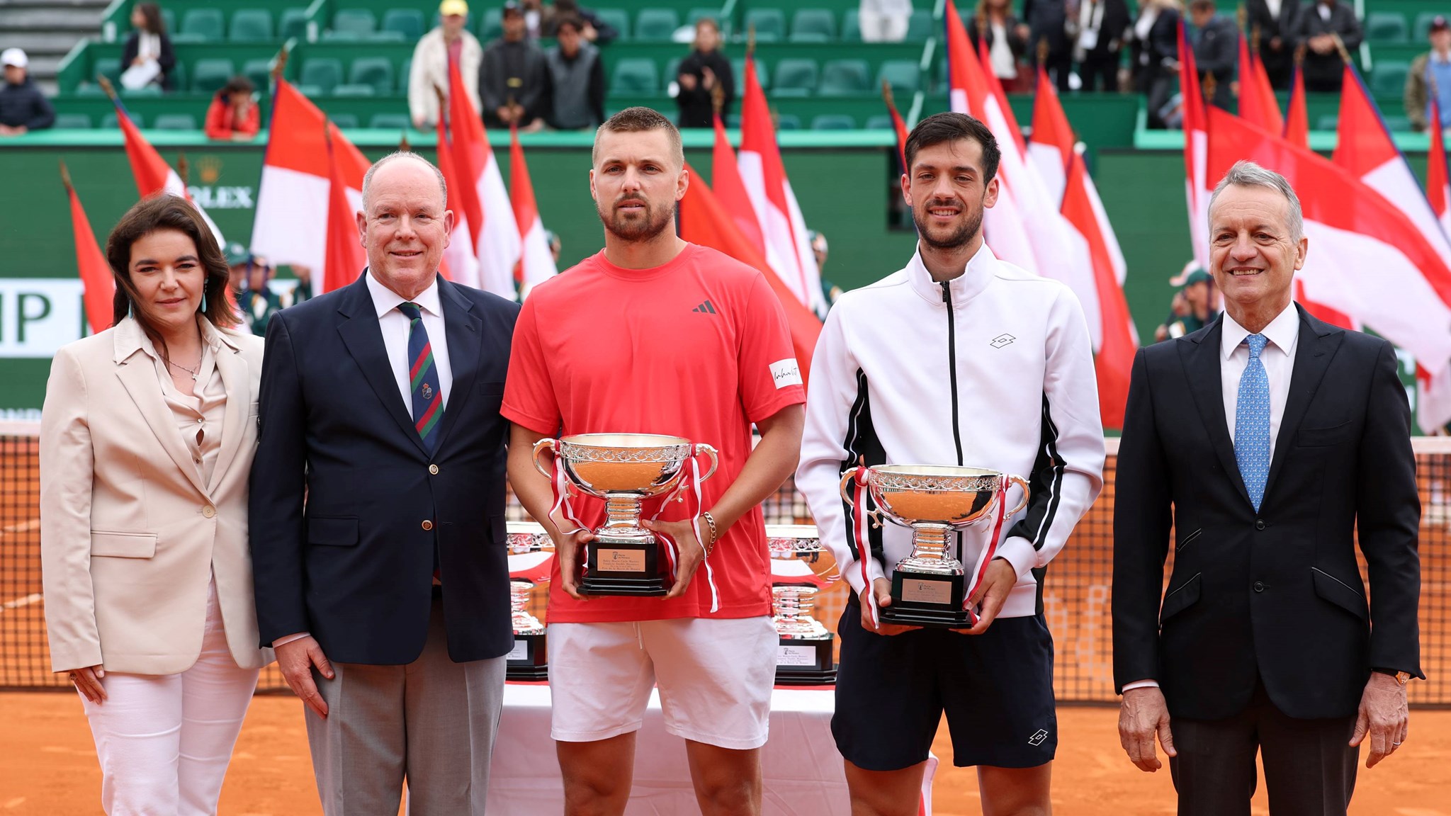 Lloyd Glasspool and Julian Cash holding the runners-up trophies at the Rolex Monte-Carlo Masters