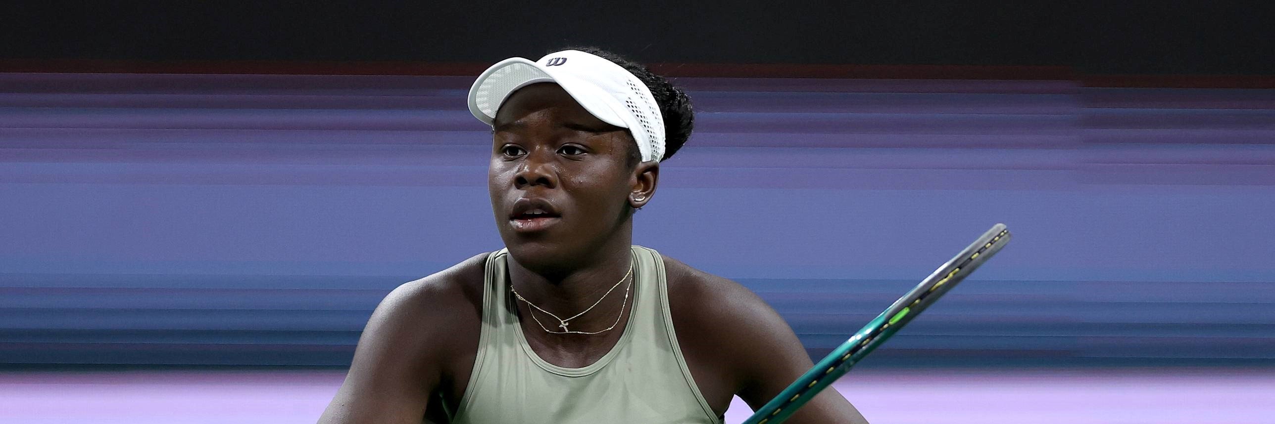 Victoria Mboko in action at Indian Wells