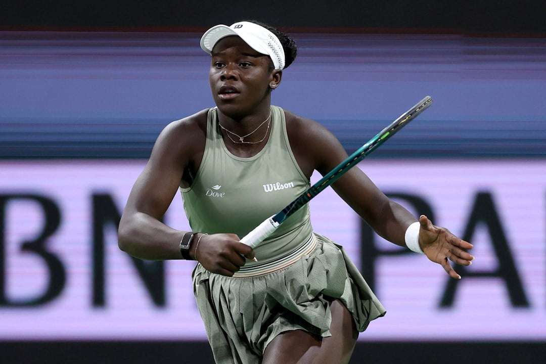 Victoria Mboko in action at Indian Wells