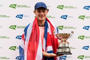 Luca Pow holding the 18U Junior Nationals title