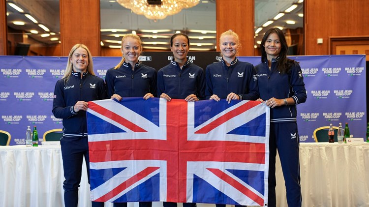 The 2022 British Billie Jean King Cup squad holding the flag