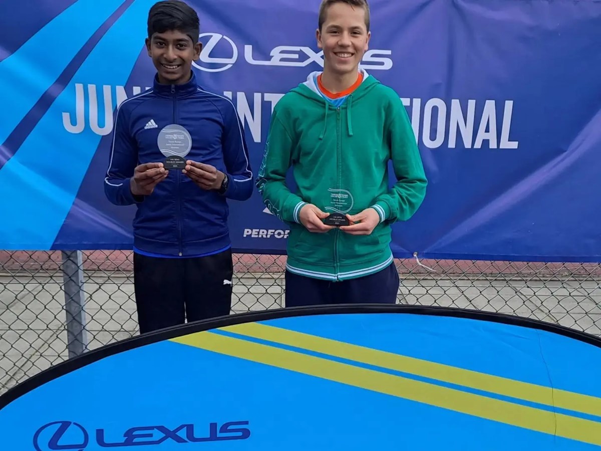 Boys' u14s doubles winners Tennis Europe Wrexham