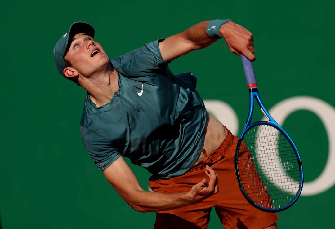 Jack Draper hitting a serve at Monte Carlo