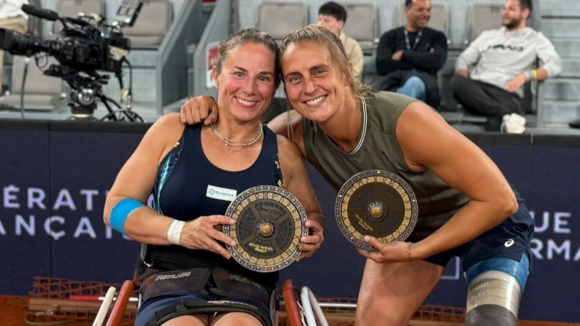 Julian Cash, Lloyd Glasspool & Lucy Shuker lift clay court titles in Barcelona & Rouen