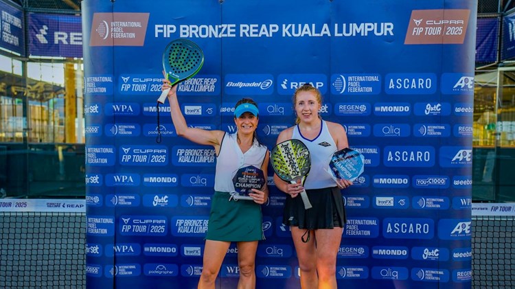 Abigail Tordoff and Lisa Phillips the FIP Bronze Kuala Lumpur title