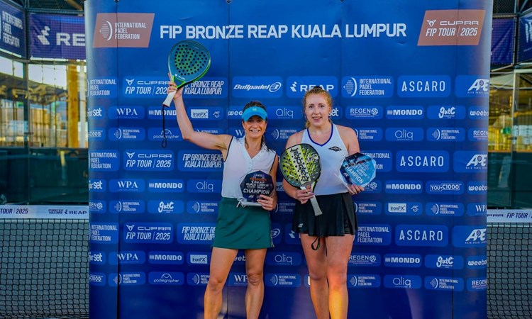 Abigail Tordoff and Lisa Phillips the FIP Bronze Kuala Lumpur title