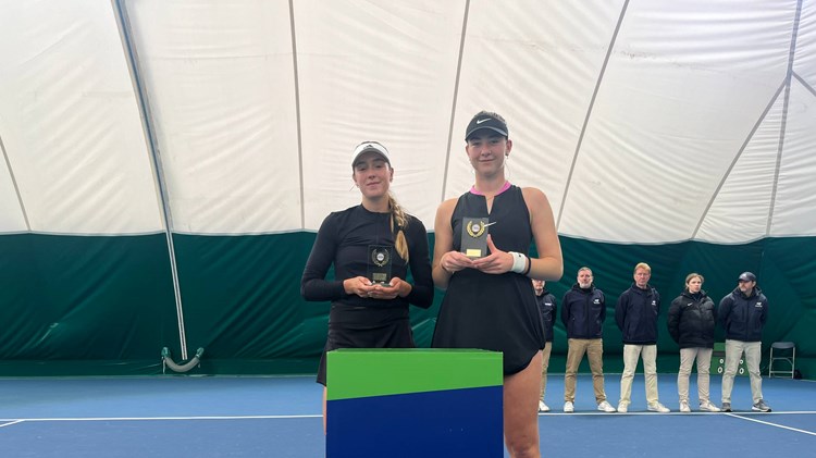 Mika Stojsavljevic holding the W35 Nottingham title