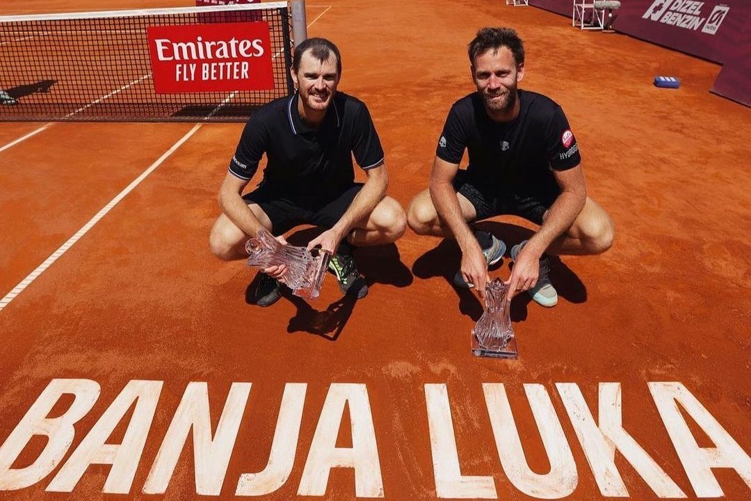 Jamie Murray and Michael Venus with the Banja Luka title