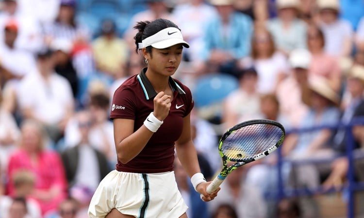 Alex Eala celebrates winning a point at the 2025 Lexus Eastbourne Open