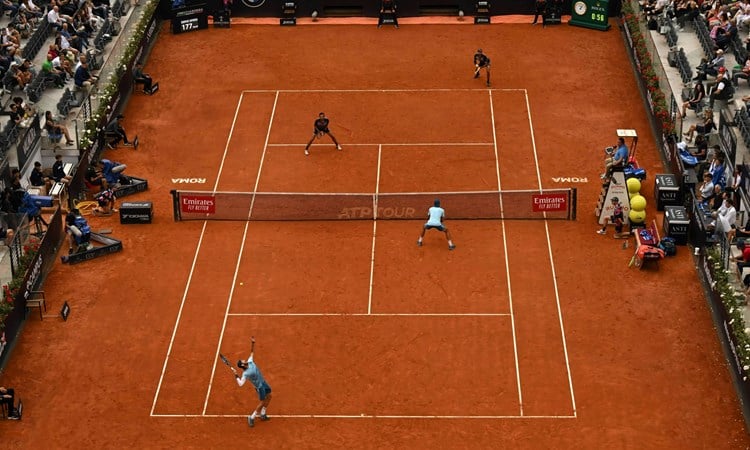 Overhead view of the 2024 Italian Open court during the men's doubles final