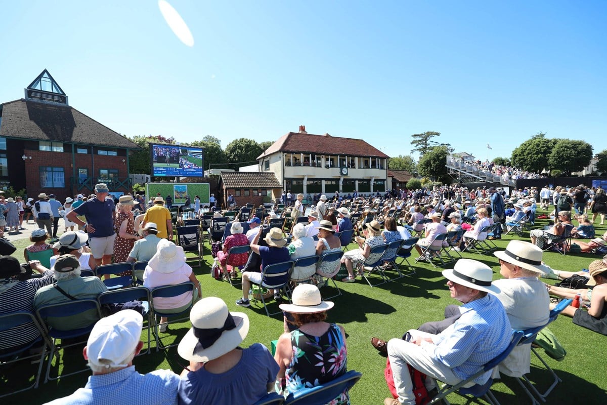 Eastbourne-fan-zone.jpg