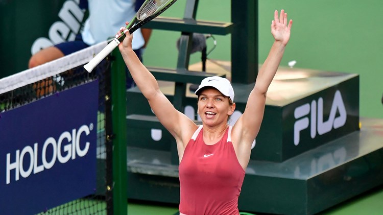 Simona Halep celebrates at the 2022 Indian Wells