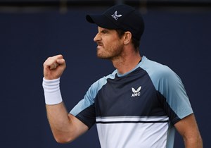 Andy Murray celebrates winning a point during his first-round match at the 2022 Surbiton tennis tournament 