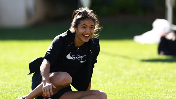 Emma Raducanu laughing during her training session at Indian Wells
