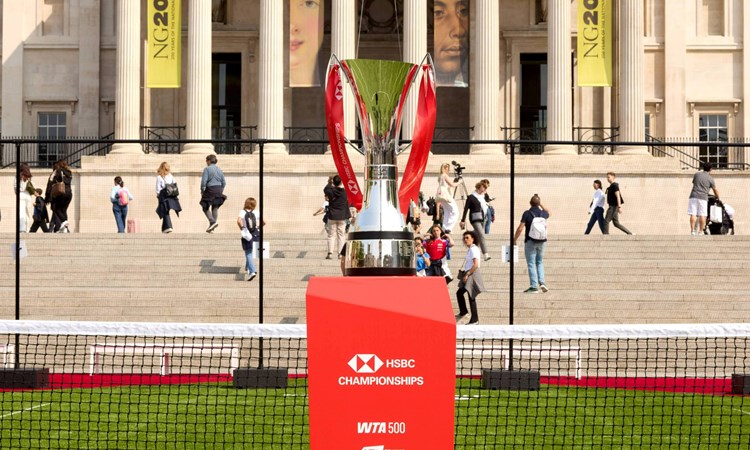 New trophy unveiled for women’s event at the HSBC Championships