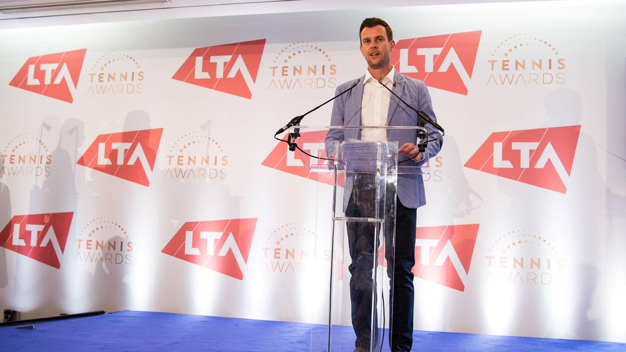 Davis Cup captain Leon Smith presenting the LTA Tennis Awards