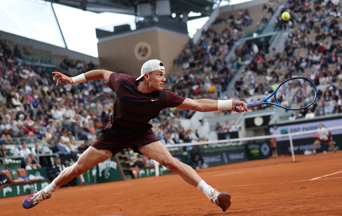 2025-Jack-Draper-Roland-Garros-R1-action.jpg