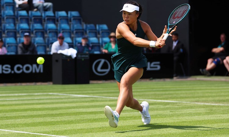 Lexus Birmingham Open 2025: Mimi Xu completes comeback victory to reach quarter-finals