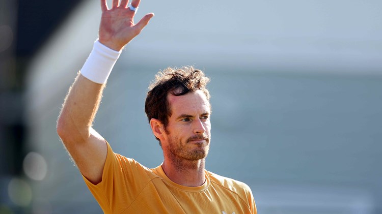 Andy Murray waving to the crowd on court at the Lexus Surbiton Open