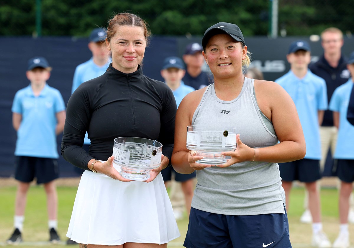2024-sarah-beth-grey-and-tara-moore-Lexus-Surbiton-Trophy.jpg