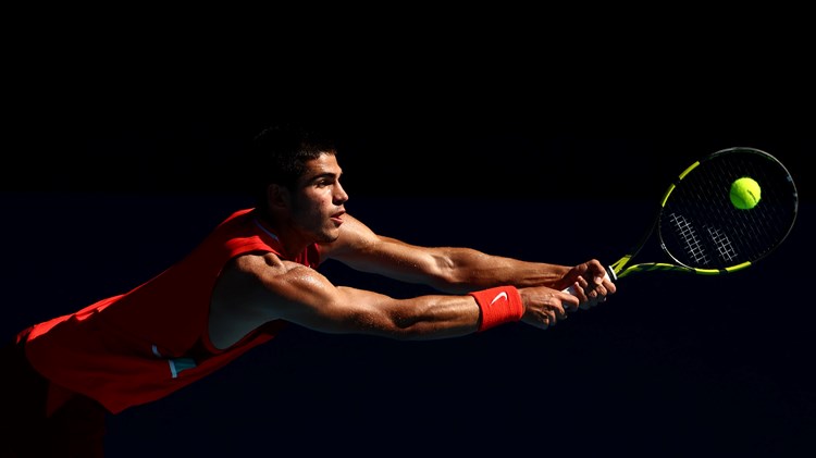 Carlos Alcaraz in action during his third-round match at the 2022 Australian Open