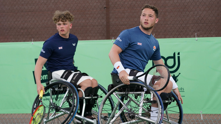 Ben Bartram (L) and Alfie Hewett (R) pictured in action during a training session in Portugal ahead of the World Team Cup 2022